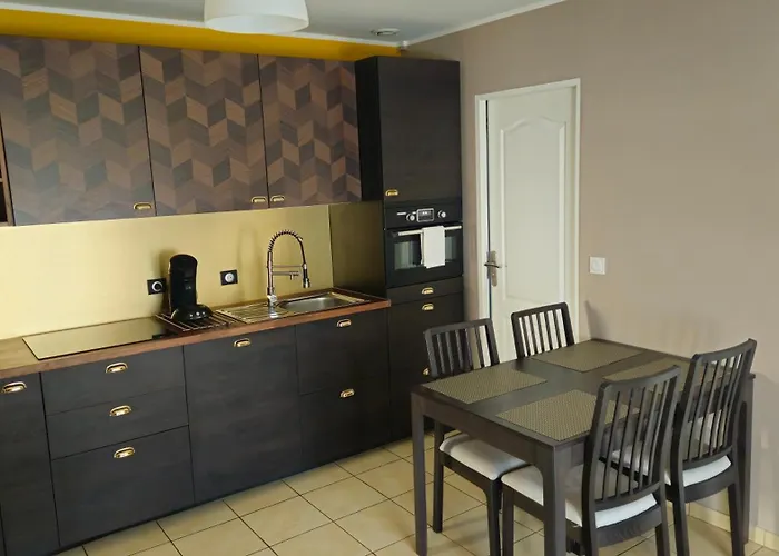 Casa de Férias Hedoniste 1 *